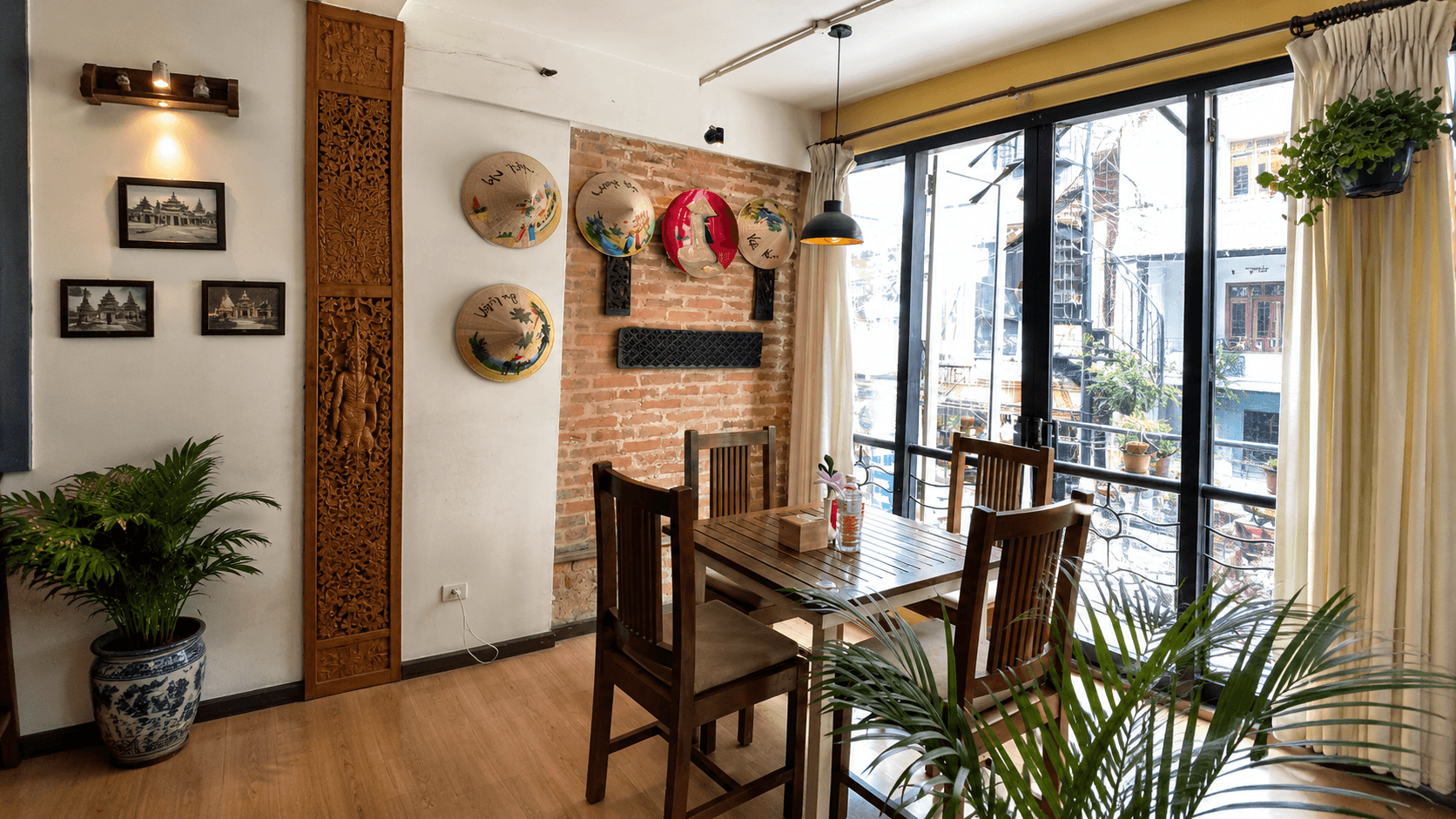 Pho99 Restaurant Interior